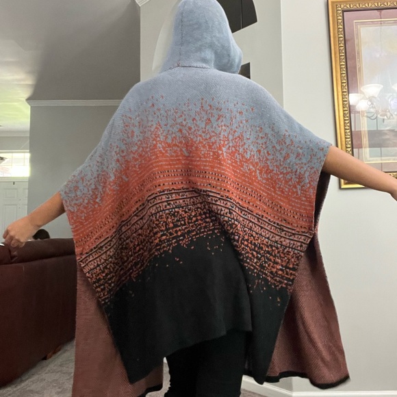 EUC Hooded Multicolor Poncho Sweater - Picture 5 of 6
